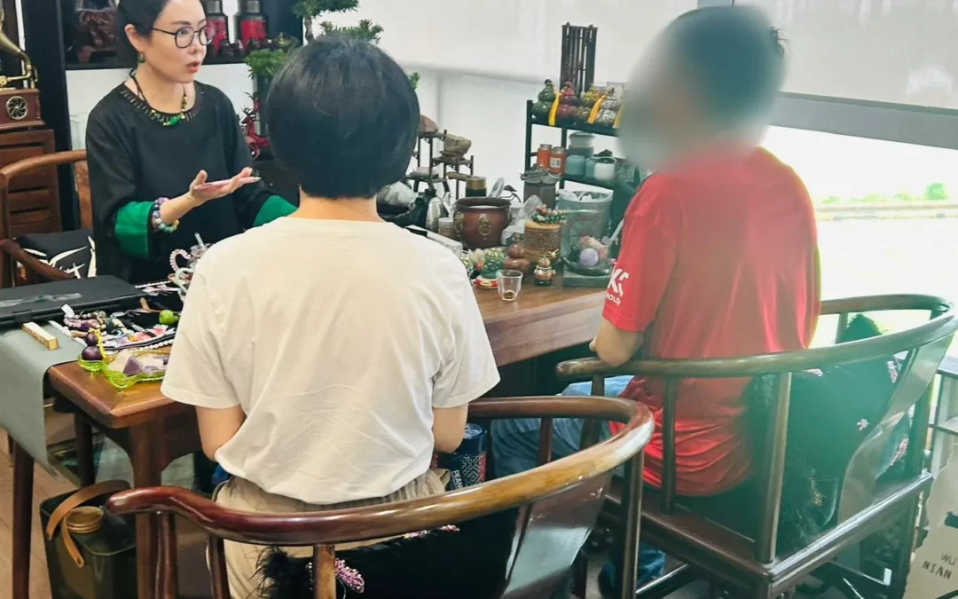 八字分析新加坡：对前路迷茫，新加坡年轻人如何通过命理找到人生方向